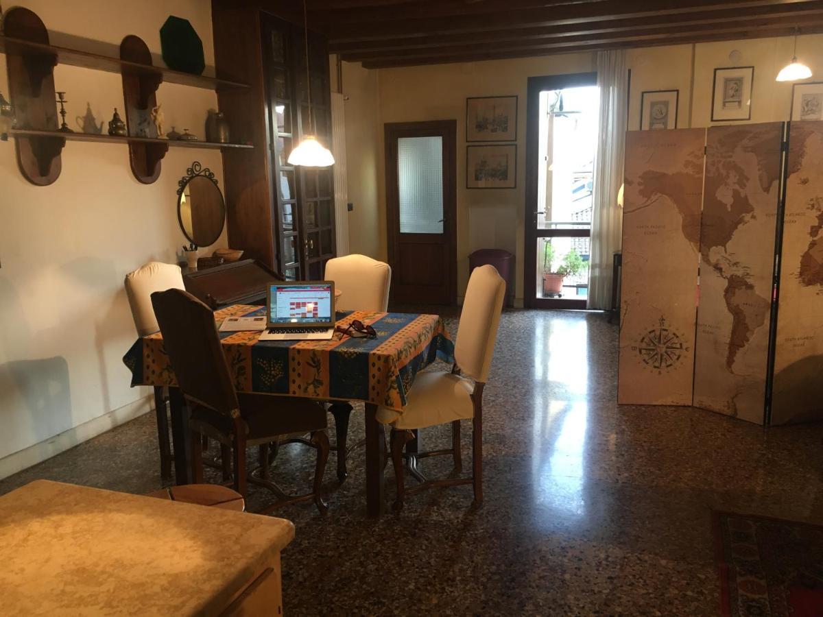 Appartamento Delle Erbe Padova Exterior foto