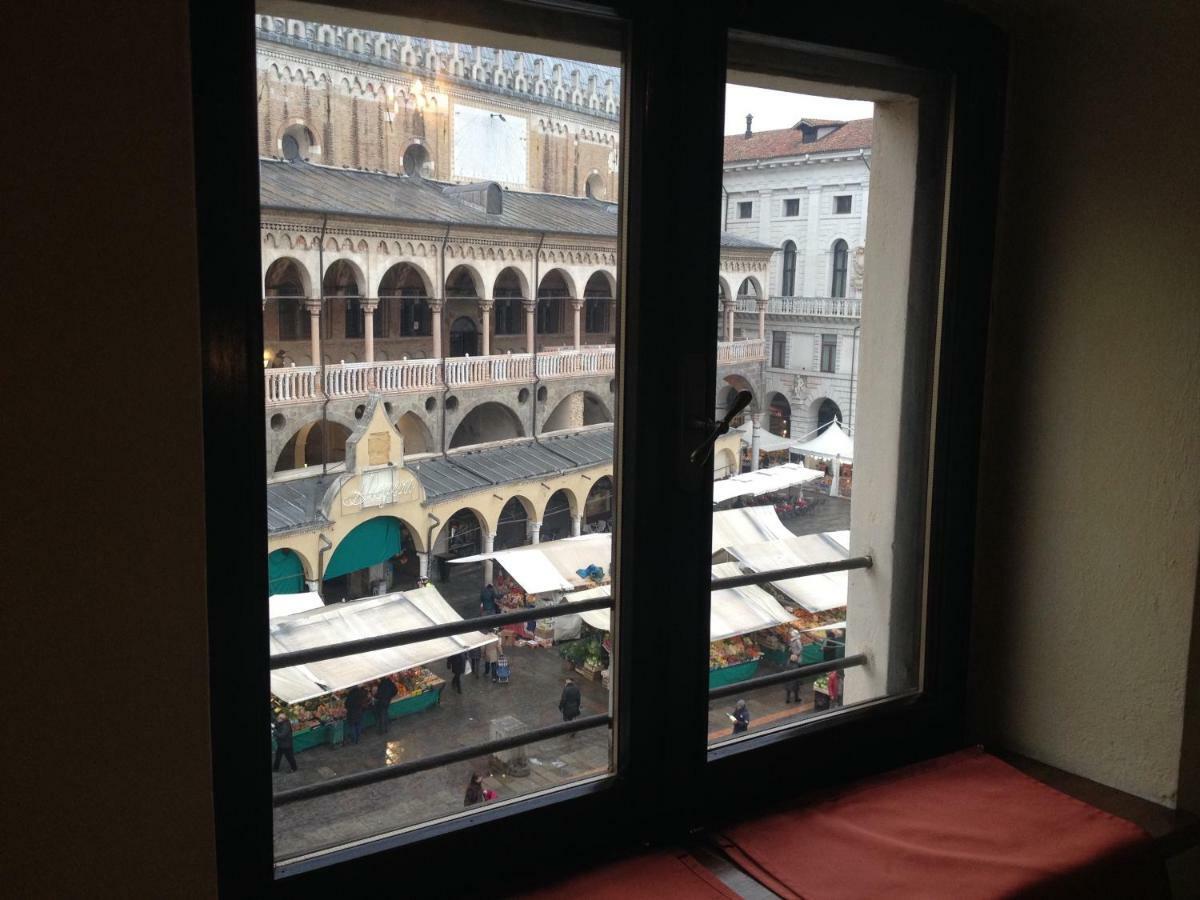 Appartamento Delle Erbe Padova Exterior foto